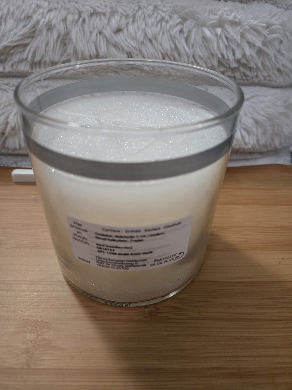 PartyLite GloLite Iced Snowberries Scented Jar Candle 15.5 oz NIB